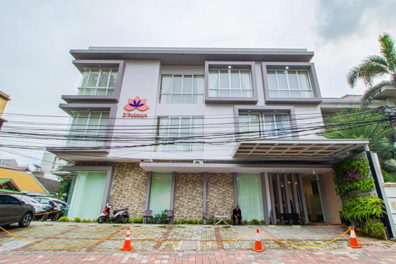 ดี แพดมายา เรสซิเดนซ์ Hotel จาการ์ตา ภายนอก รูปภาพ