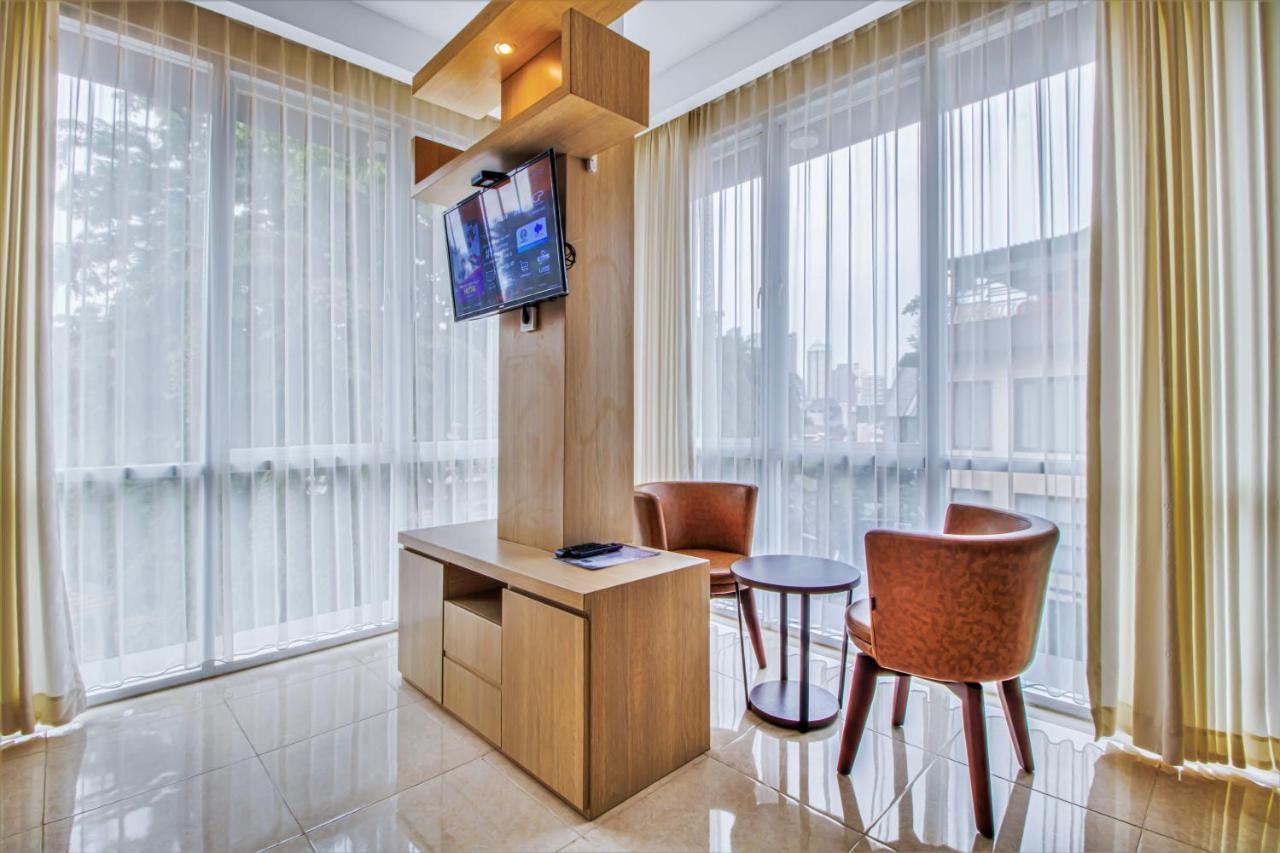 ดี แพดมายา เรสซิเดนซ์ Hotel จาการ์ตา ภายนอก รูปภาพ